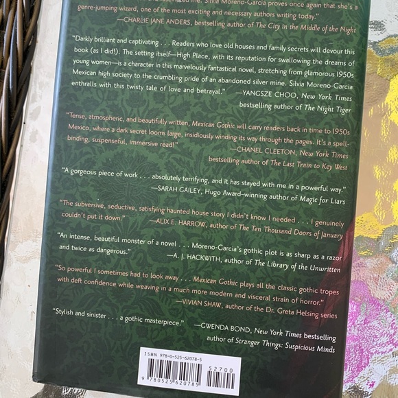 Mexican Gothic novel book by Silvia Moreno- Garcia - Picture 2 of 3